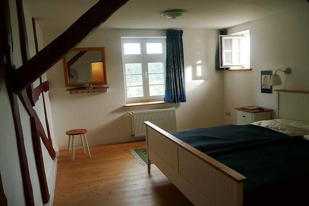 Ganze Wohnung, Ferienwohnung Kemenate in Trendelburg, Hessisches Bergland