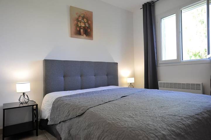 Location de vacances pour 4 personnes, avec jardin à Ventiseri - 2