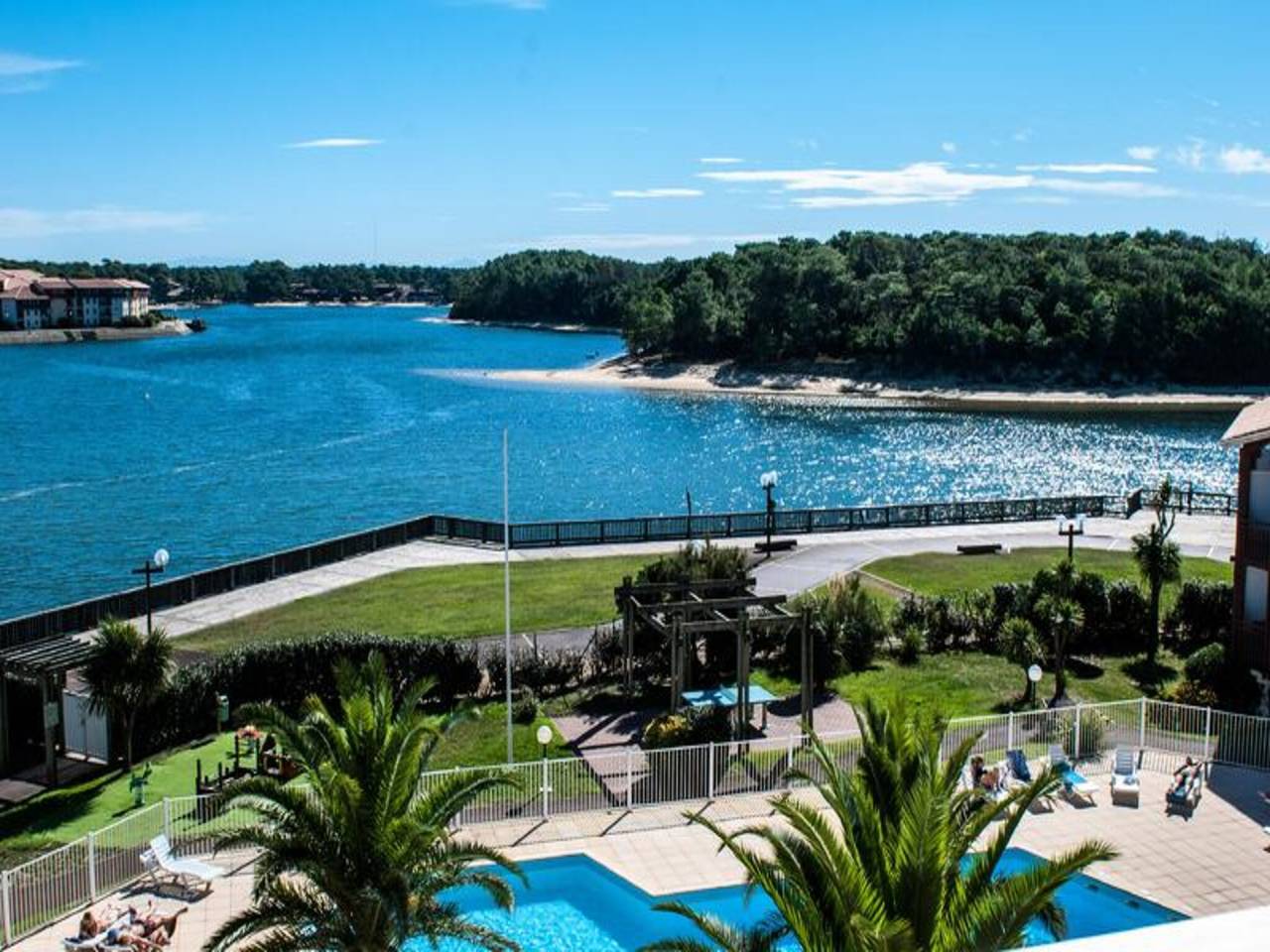 Location De Vacances pour 6 Personnes dans Vieux-Boucau-les-Bains, Région de Dax