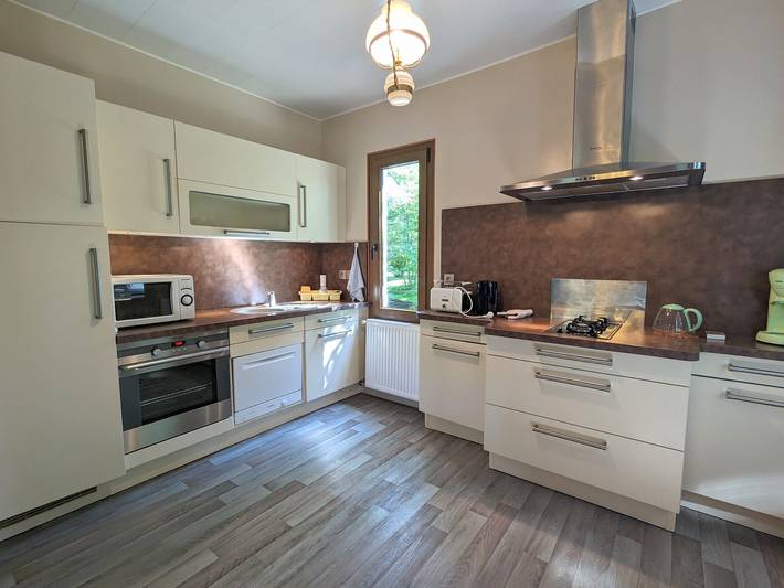 Gîte pour 5 personnes, avec jardin dans Le Menoux - 2