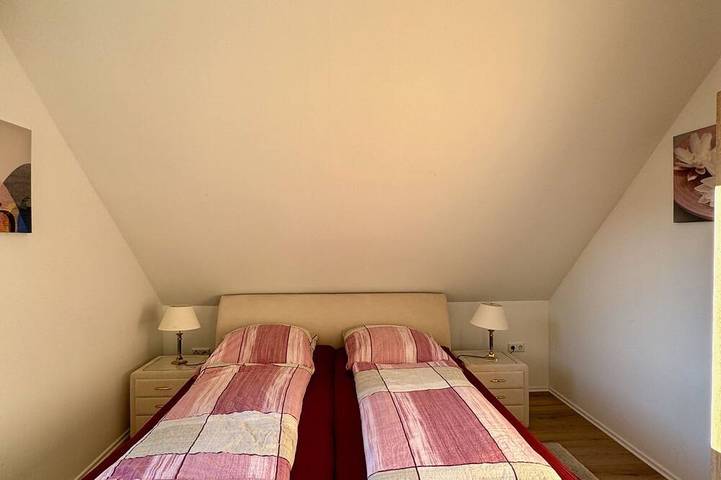 Ferienwohnung für 6 Personen, mit Terrasse und Garten in Lärz - 3