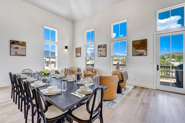 Ferienhaus für 20 Personen, mit Garten und Whirlpool - 1