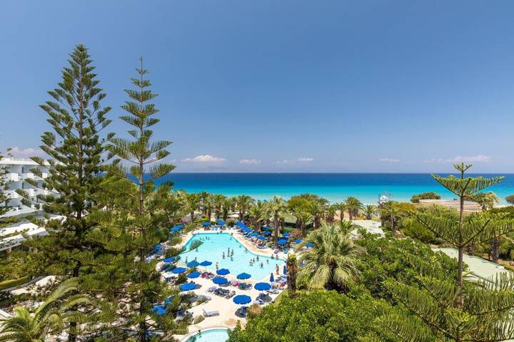 Bungalow für 2 Personen, mit Balkon und Terrasse sowie Garten und Kinderpool auf Rhodos