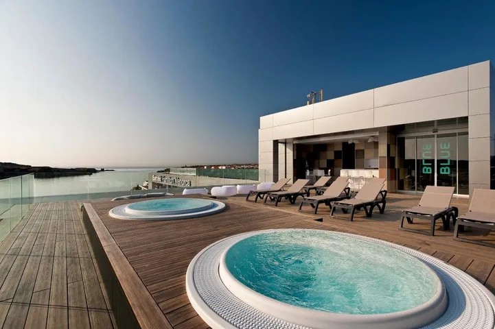 Hotel para 2 personas, con jacuzzi y piscina además de sauna y terraza - 1