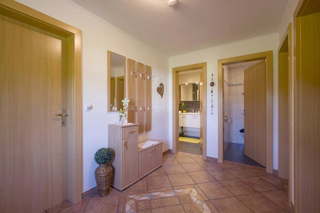 Ganze Ferienwohnung, Appartement/Fewo, Toilette und Bad/Dusche getrennt in Schwendt, Kaisergebirge