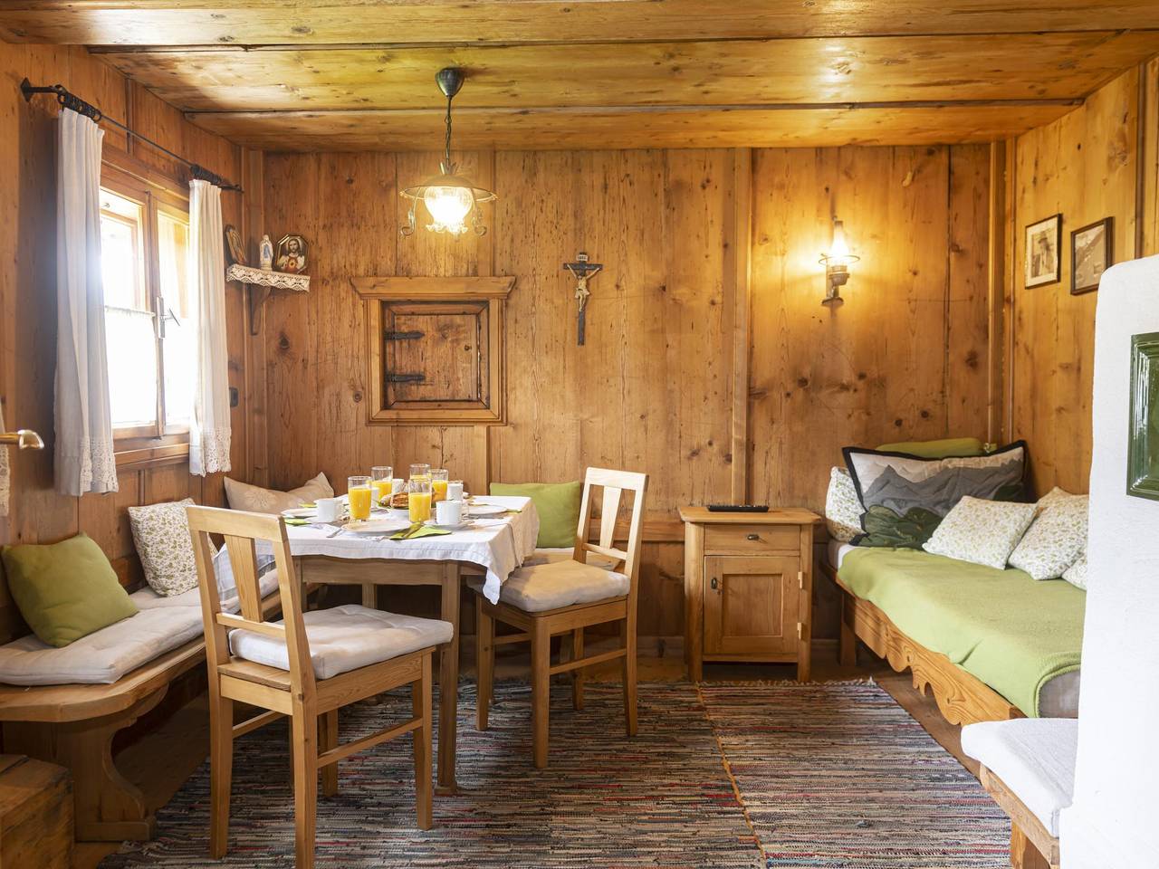 Uriges Tiroler Haus, nur 270m zum Skilift in Kirchberg in Tirol, Kitzbüheler Alpen