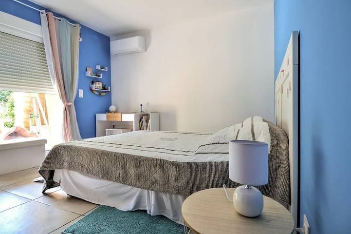 Location de vacances pour 5 personnes, avec jardin à Le Pin - 2