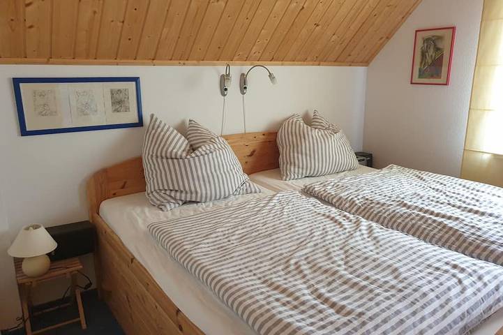 Ferienhaus für 4 Personen, mit Balkon und Pool sowie Garten in Rheinsberg - 2