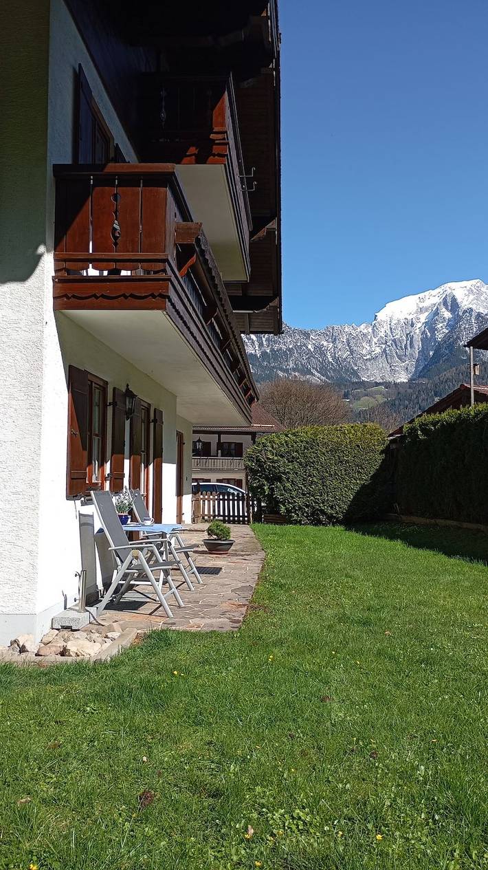 Ganze Ferienwohnung, Fewo Steinbock-Neumann - Fewo Steinbock-Neumann, separates Schlafzimmer, Wohnküche mit Essecke, Terrasse in Schönau am Königssee, Berchtesgadener Alpen