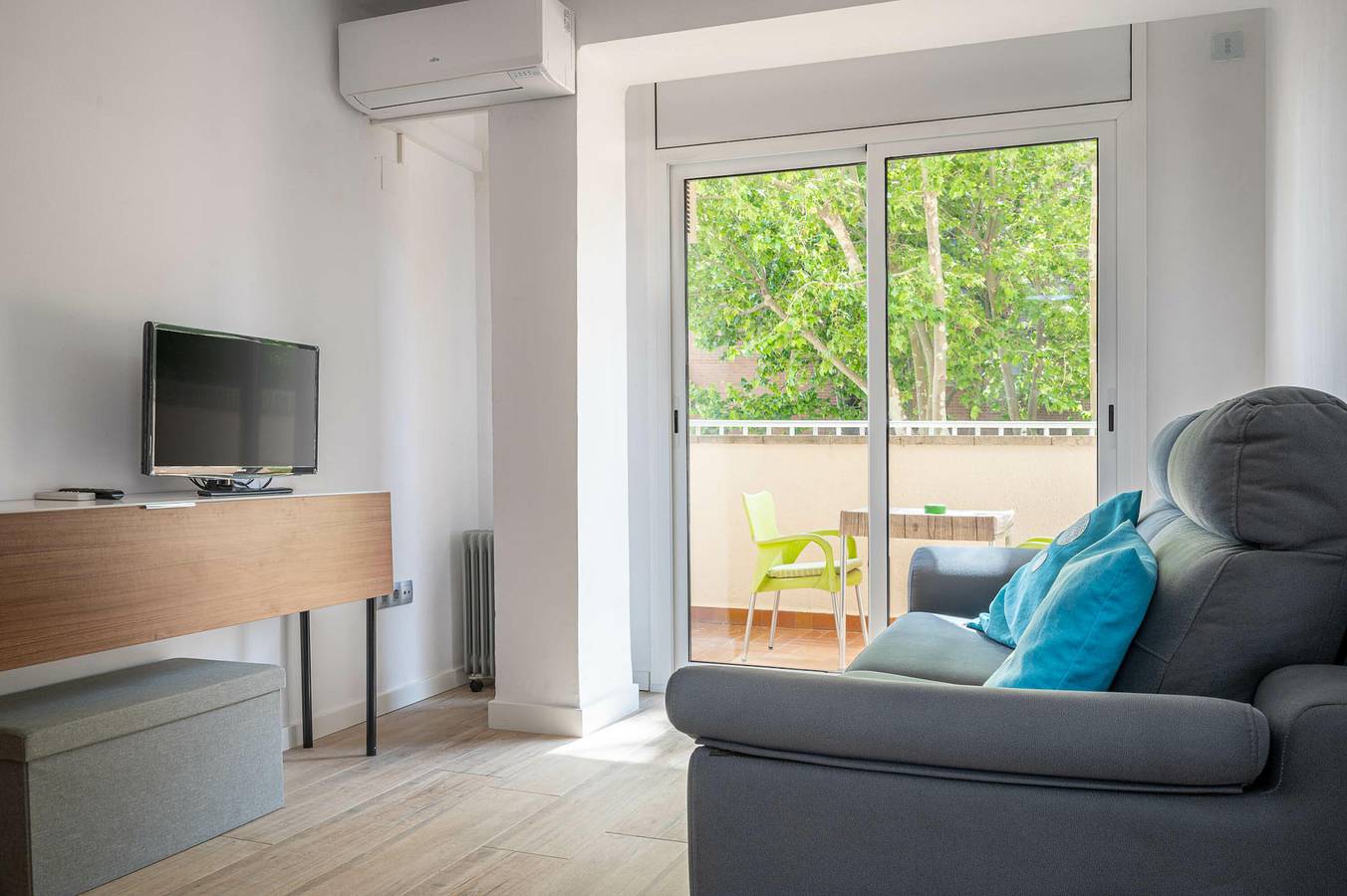 Appartement entier, At071 Torremar I: Appartement avec A/C en front de mer in Torredembarra, Costa Dorada