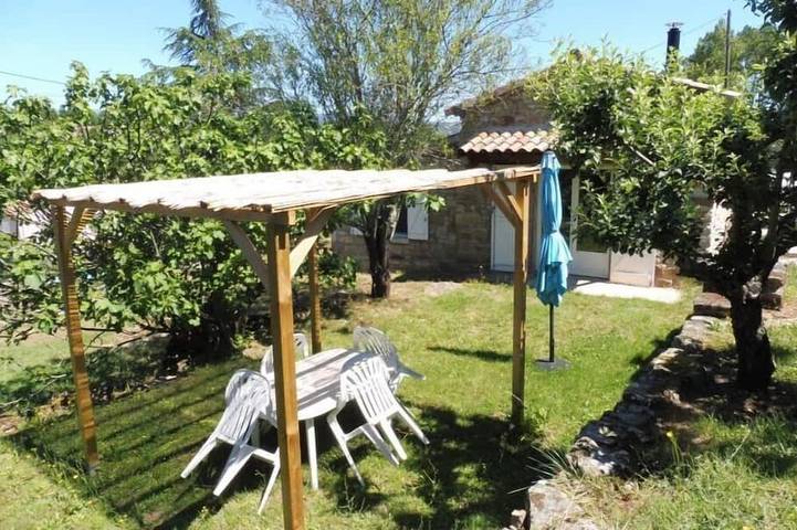 Location de vacances pour 4 personnes, avec Jardin à Lablachère