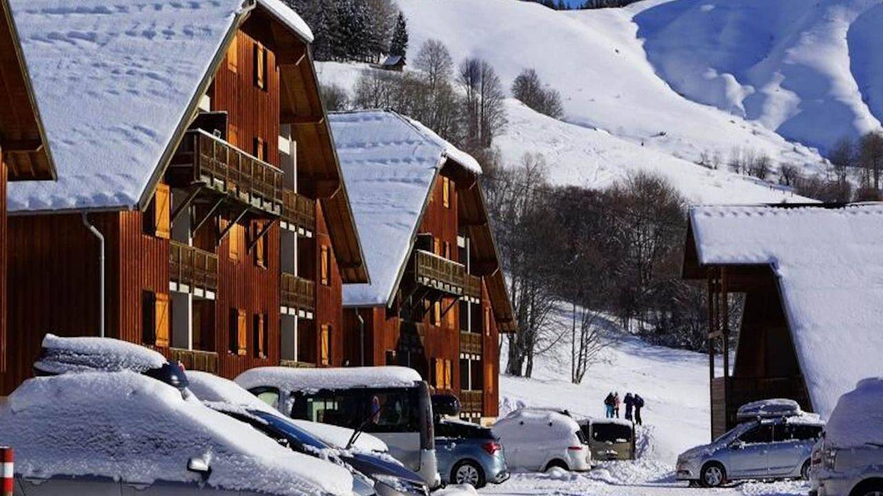 Entire holiday apartment, Ferienwohnung für 6 Personen (35 m²) in Saint-Jean in Saint-Jean-d'Arves, Saint-Jean-de-Maurienne region