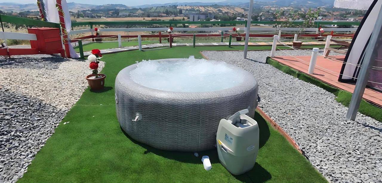 Maremonti Glamping in Ancarano, Provincie Teramo