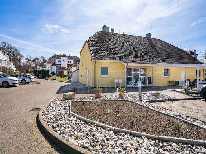 Ferienpark für 6 Personen, mit Garten und Sauna sowie Whirlpool und Pool, mit Haustier in Koserow