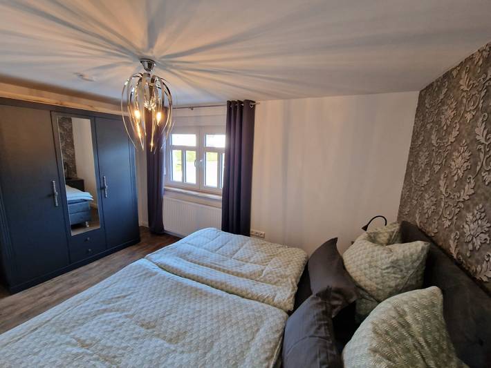 Ganze Wohnung, Ferienwohnung "Zum Weißen Roß" - Ferienwohnung (60qm) in Bad Berleburg, Kreis Siegen-Wittgenstein