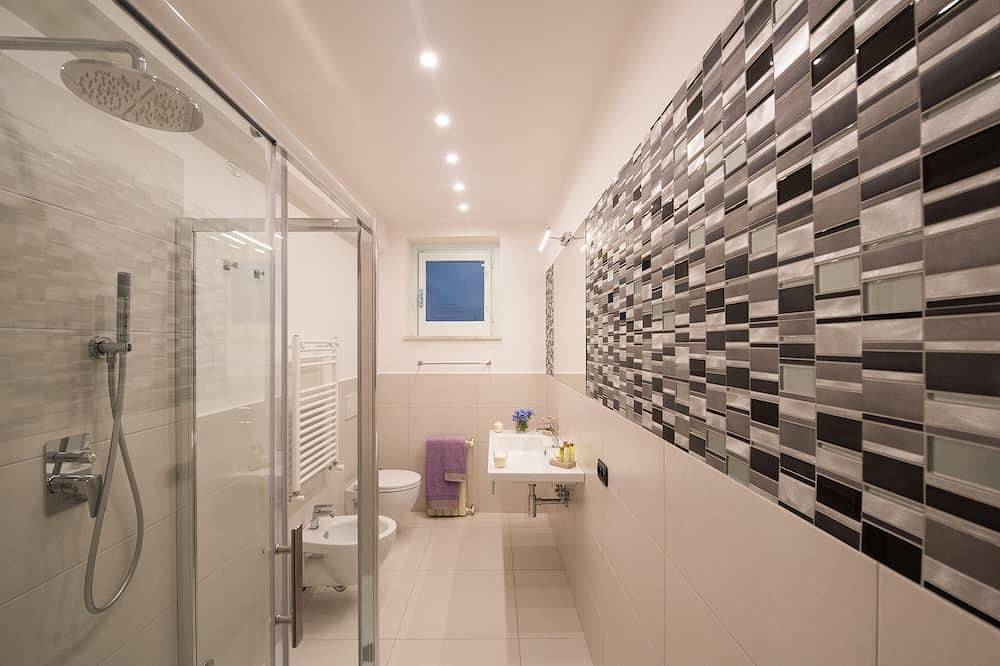 Ganze Wohnung, Stylish Apartment Close to beach - Al Corso 8 by Amalfivacation.It in Minori, Amalfiküste