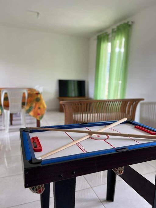 Gîte pour 5 personnes, avec balcon dans Les Makes - 3