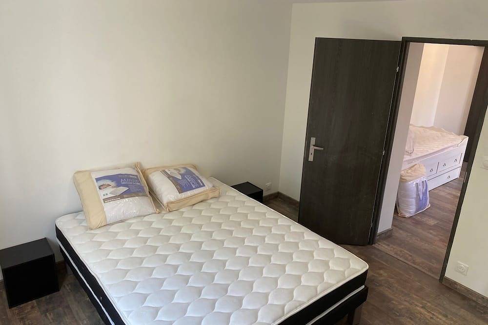 Maison entière au cœur du Périgord pour 6 à 8 personnes in Ribérac, Périgord Vert