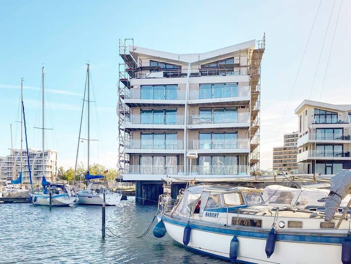 Ferienwohnung für 8 Personen, mit Balkon und Whirlpool sowie Terrasse und Sauna in Wendtorf