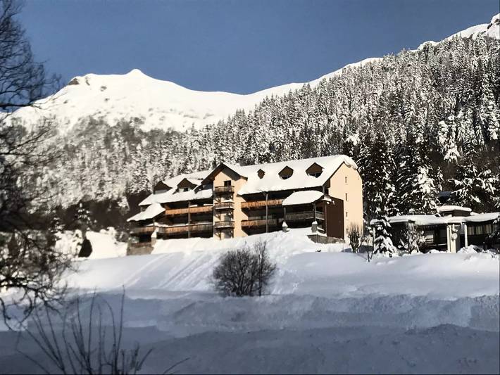 Appartement entier, Chaleureux duplex wifi Altura 18 in Le Lioran, Laveissière