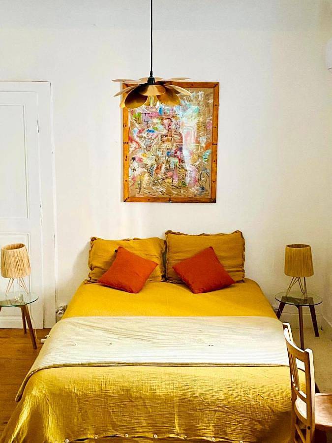 Chambre d’hôte pour 2 personnes, avec Terrasse ainsi que Jardin et Vue à Château-Chalon
