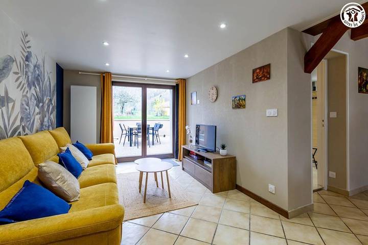Gîte pour 6 personnes, avec Terrasse et Jardin à Saint-Christophe (Savoie)