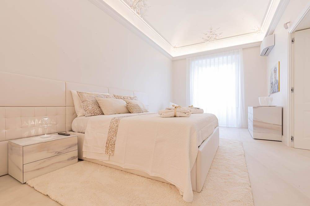 Ganze Wohnung, Anais Luxury Apartment - Catania Via Etnea 208 in Catania, Catania Provinz