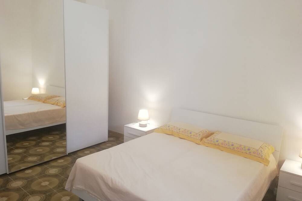 Reihenhaus 100m Specchiarica Strand Salento Puglia Klimaanlage in Specchiarica, Manduria