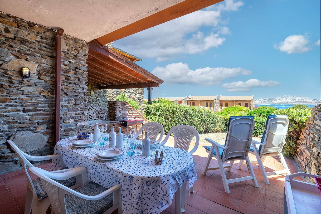 Ferienhaus 'I Lentischi C13' mit Meerblick, privater Terrasse und Klimaanlage in Stintino, Nurra