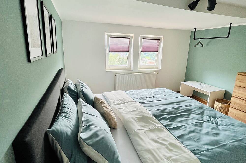 Ganze Wohnung, Moderne Maisonette Ferienwohnung für 6P  mit toller Aussicht in mitten der Natur in Floh-Seligenthal, Rennsteig