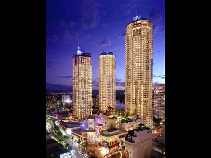 Holiday rental for 3 people, with hot tub and balcony in Gold Coast