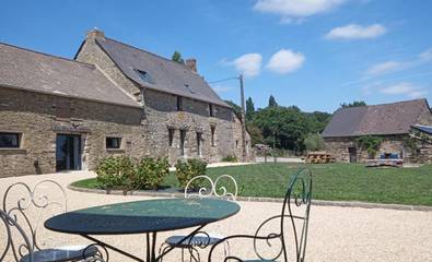 Gîte pour 6 personnes, avec vue ainsi que jardin et terrasse à Bain-de-Bretagne