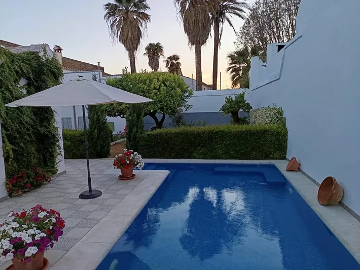 Ferienwohnung für 5 Personen, mit Pool und Garten - 1