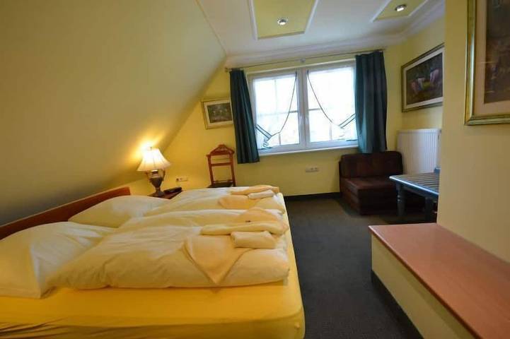 Ferienhaus für 8 Personen, mit Garten in Groß Zicker - 4