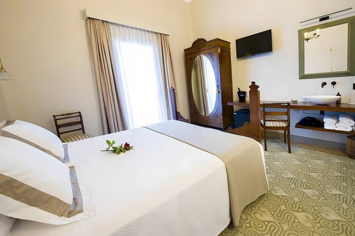 Casa rural con piscina para 2 personas, con jardín en Alt Penedès - 4