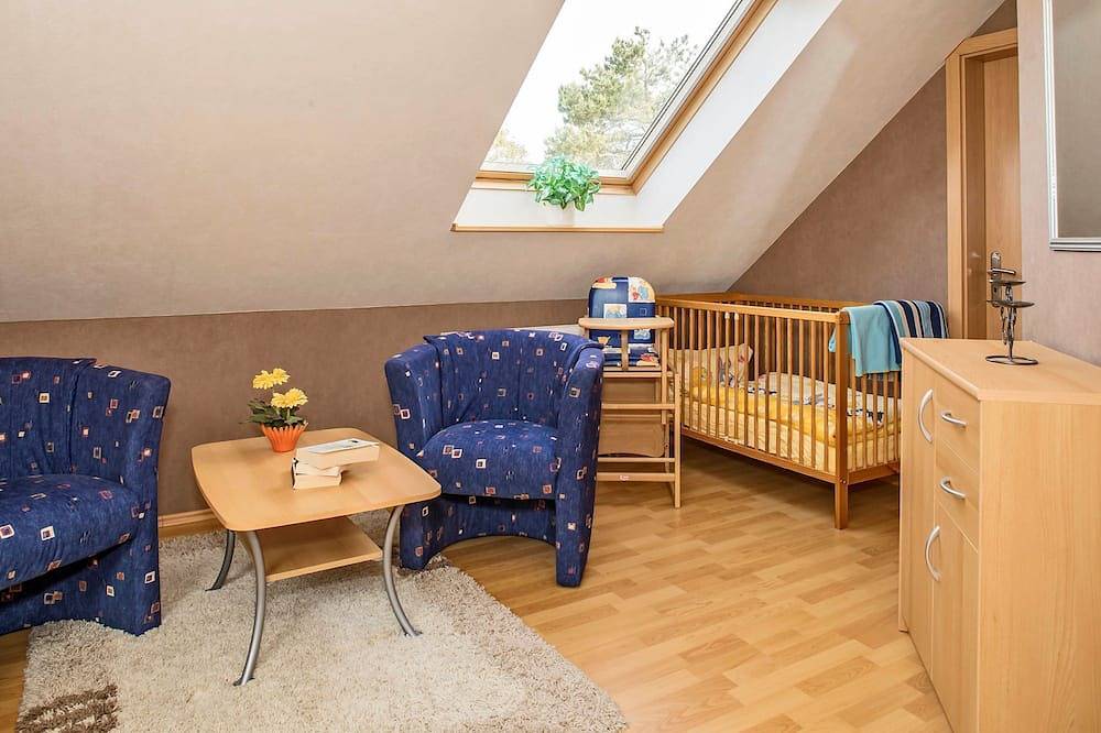 4-Sterne Ferienhaus mit Terrasse großen Garten, 3 Schlafzimmer und 2 Bäder in Drei Kaiserbäder, Heringsdorf