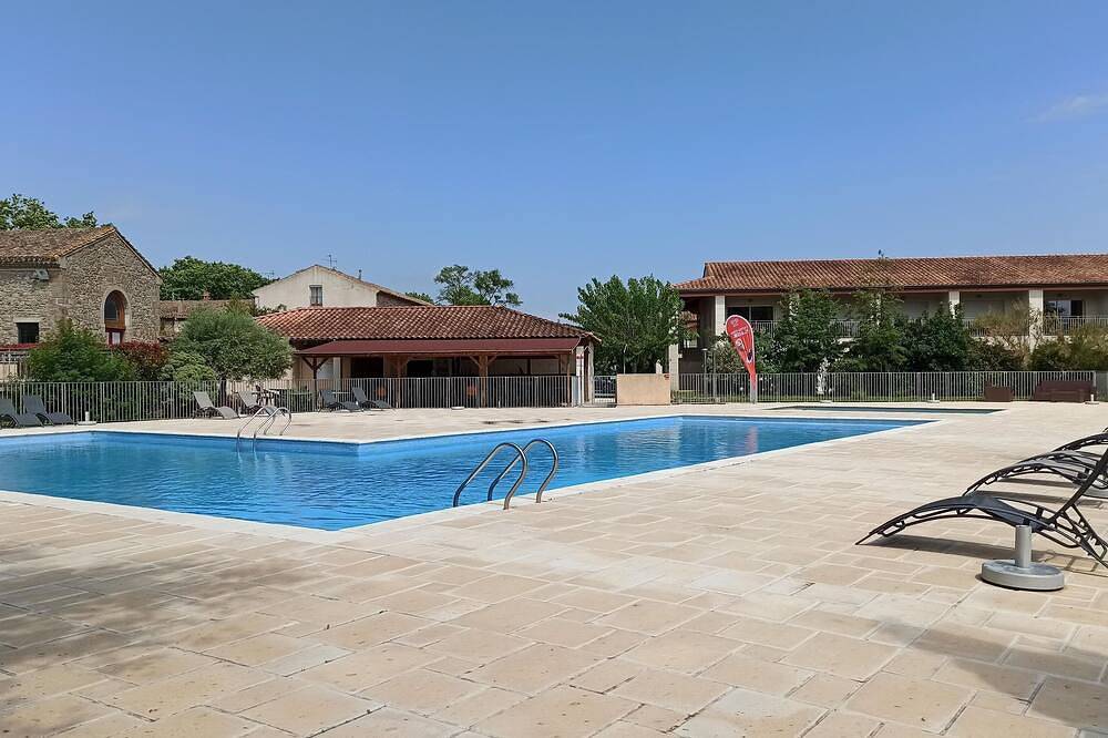 Appartement entier, Appartement avec jardinet 4 pers dans résidence vacances 3*** in Azille, Région de Carcassonne