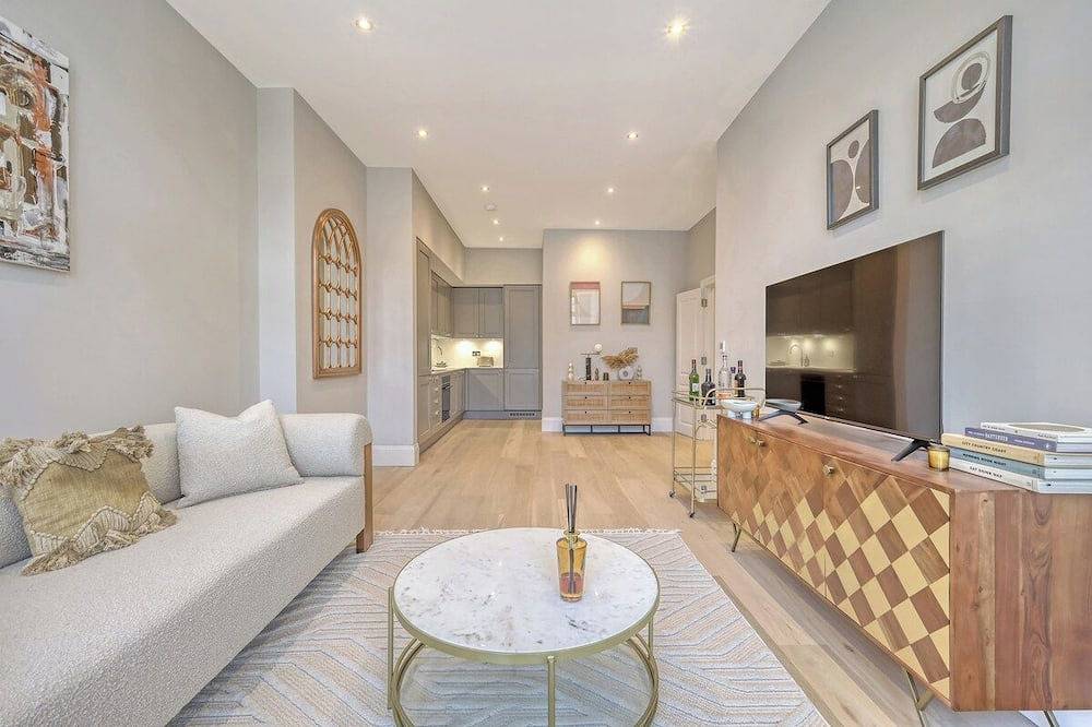 Apartamento entero, Luxury Apartment w/ Modern Kitchen & Free Parking in Southend-on-Sea, Este de Inglaterra