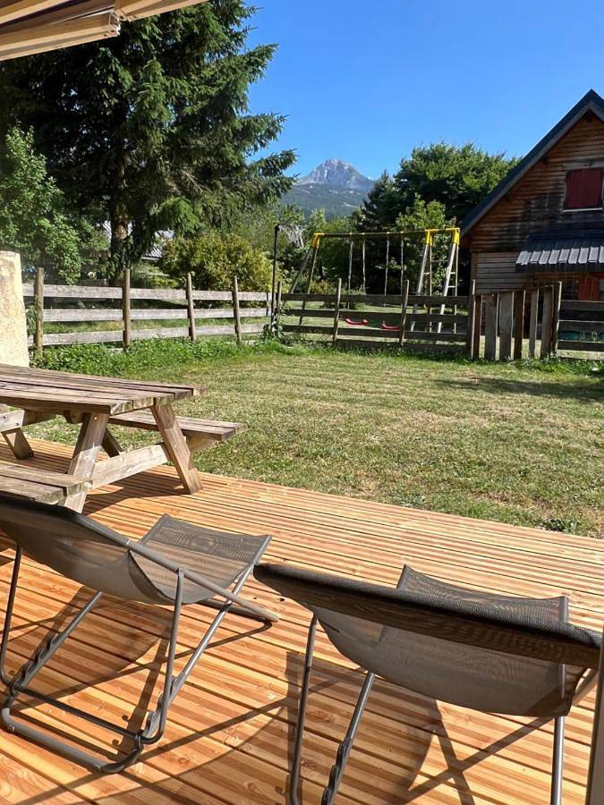 Chalet pour 10 personnes, avec jardin et vue, adapté aux familles à Villard-de-Lans - 2