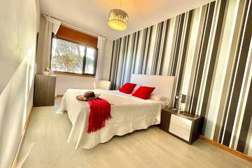 Gîte pour 8 personnes, avec piscine à Sanxenxo