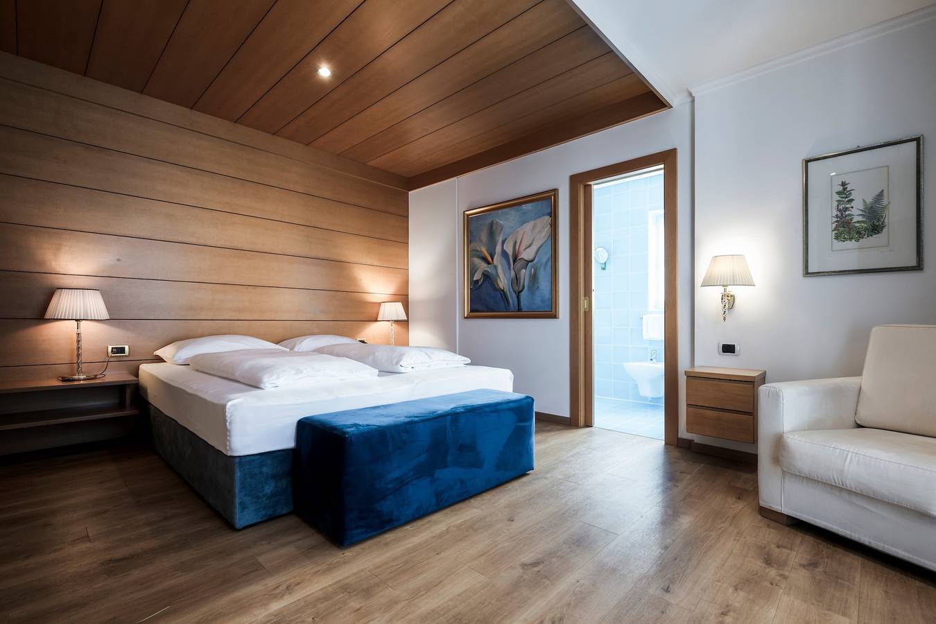 Ganze Wohnung, "Villa Stella Apartment N 47" nahe Skiliften, Bergblick, Balkon und Garten in St. Ulrich in Gröden, Dolomiti Superski