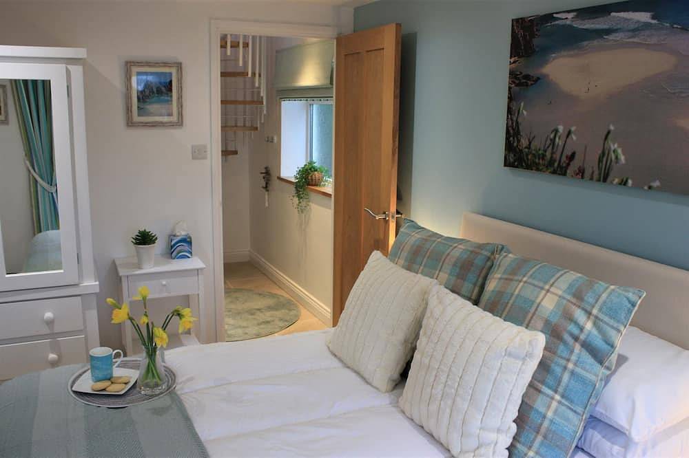 Hidden gem, panoramic coastal views, beach & cafes. Winter let 24/25 available in Cornwall