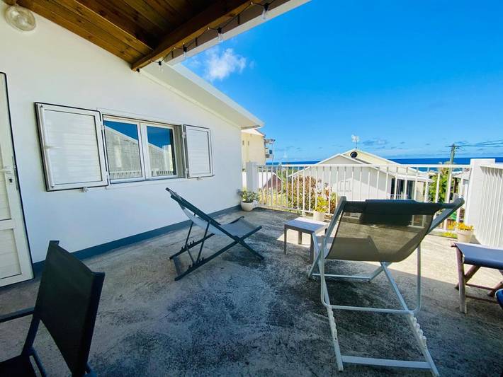 Location de vacances pour 4 personnes, avec vue et jardin dans Grands-Bois - 3