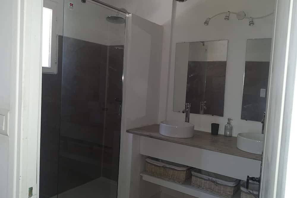 Casa con piscina privada en Vaison la Romaine in Vaison-la-Romaine, Parque natural regional del Mont Ventoux