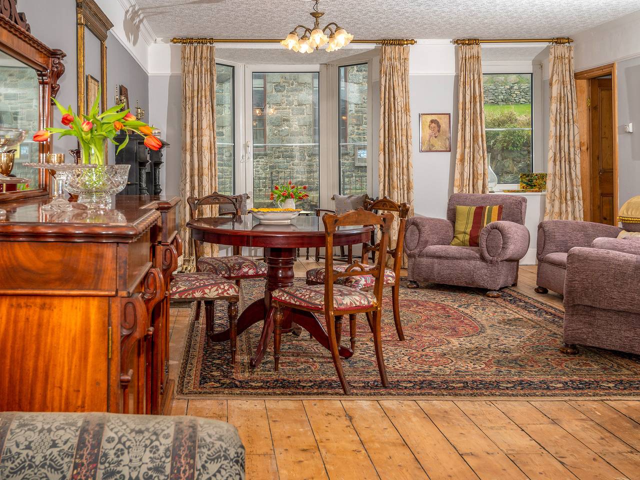 Galeri Harlech Townhouse in Harlech, Snowdonia