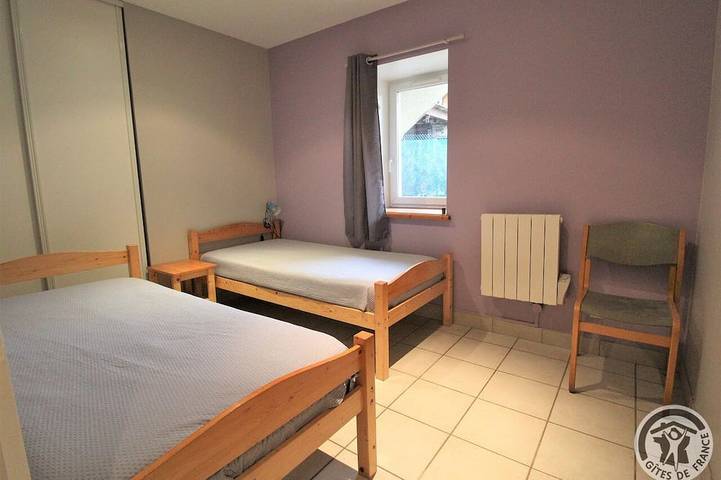 Location de vacances pour 5 personnes, avec jardin, animaux acceptés à Thurins - 4