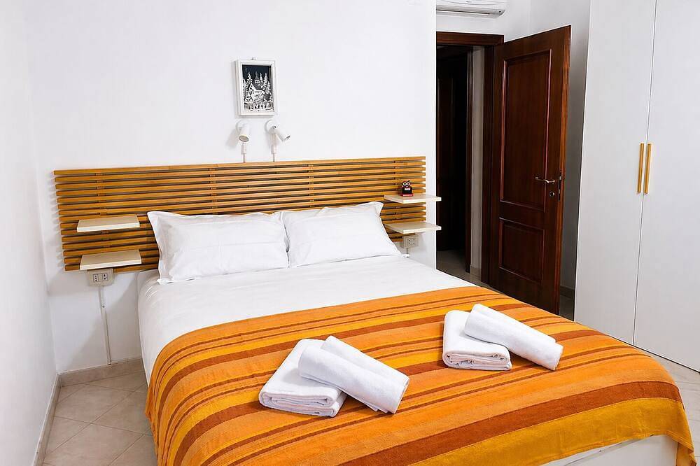 Ganze Wohnung, Su Firindeu Apartment 2 rooms - 15 min from Cagliari and beach - fast Wi-Fi in Monserrato, Campidano