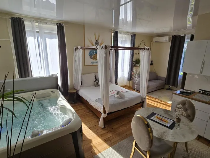 Ferienwohnung für 2 Personen, mit Whirlpool - 1