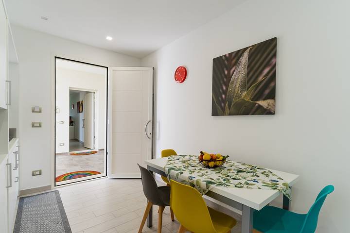 Apartamento entero, Apartamento vacacional "Le Scuderie 10" con balcón, piscina compartida y Wi-Fi in Galatone, Provincia de Lecce