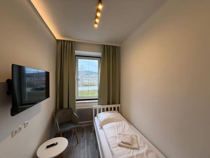 Appart’hôtel pour 5 personnes, avec Terrasse et Vue dans Ternitz